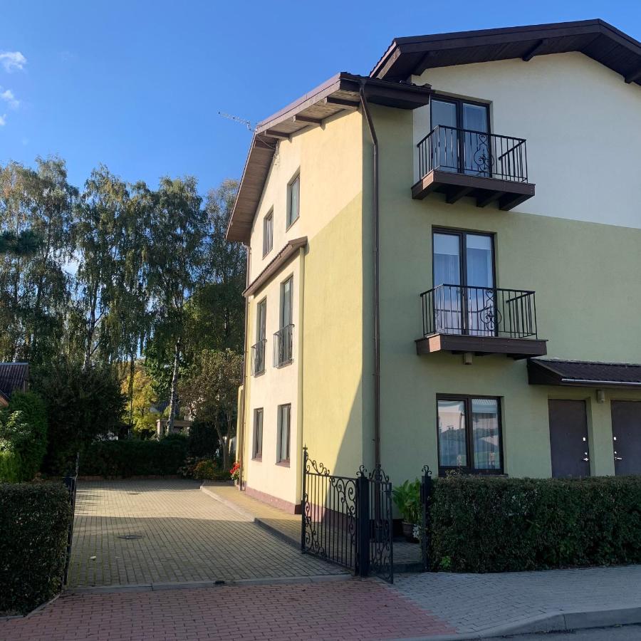 Green Villa Palanga Bagian luar foto