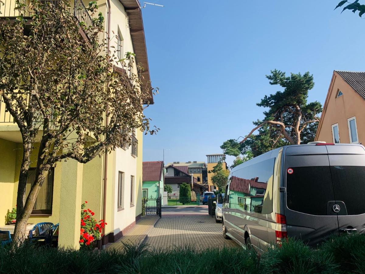 Green Villa Palanga Bagian luar foto