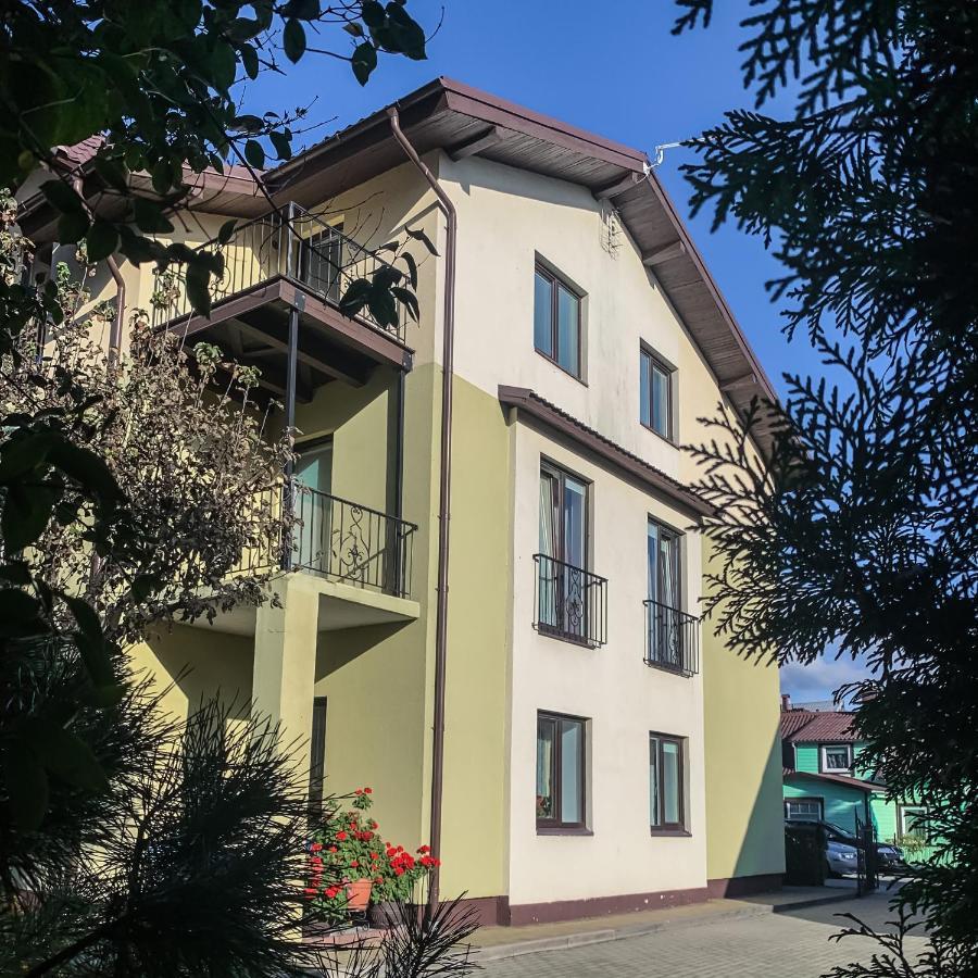 Green Villa Palanga Bagian luar foto