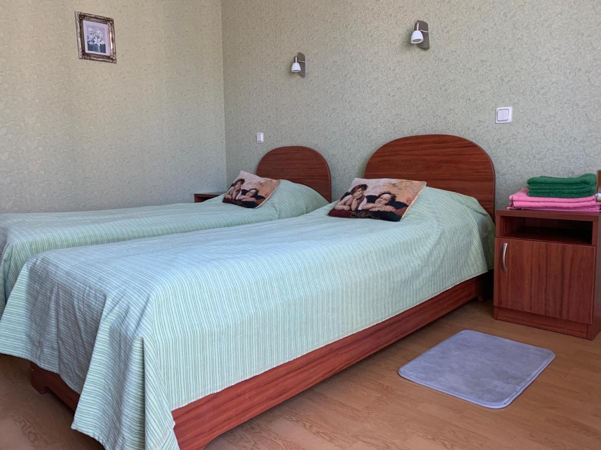 Green Villa Palanga Bagian luar foto